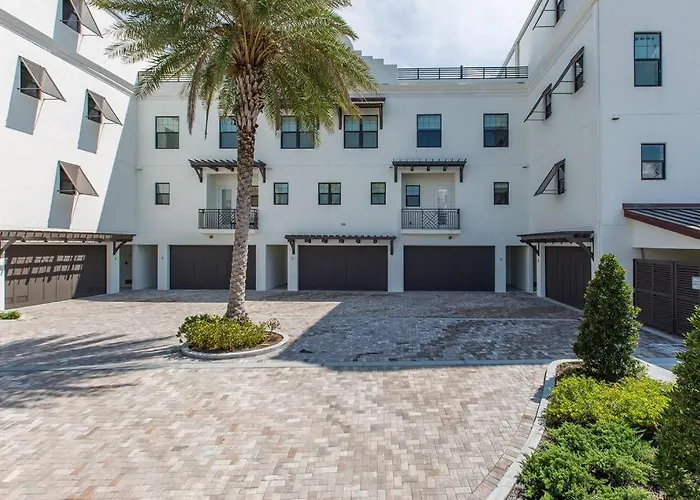 Waterfront Oasis 3 Br/4 Beds~3 Min Walk To Beach. Ferienhaus Clearwater Beach